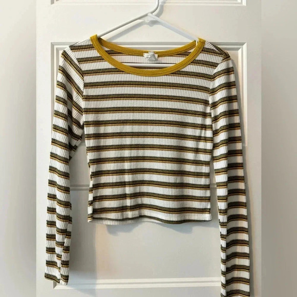 Funky Pink Crop Top Long Sleeve Size Small - Picture 1 of 7